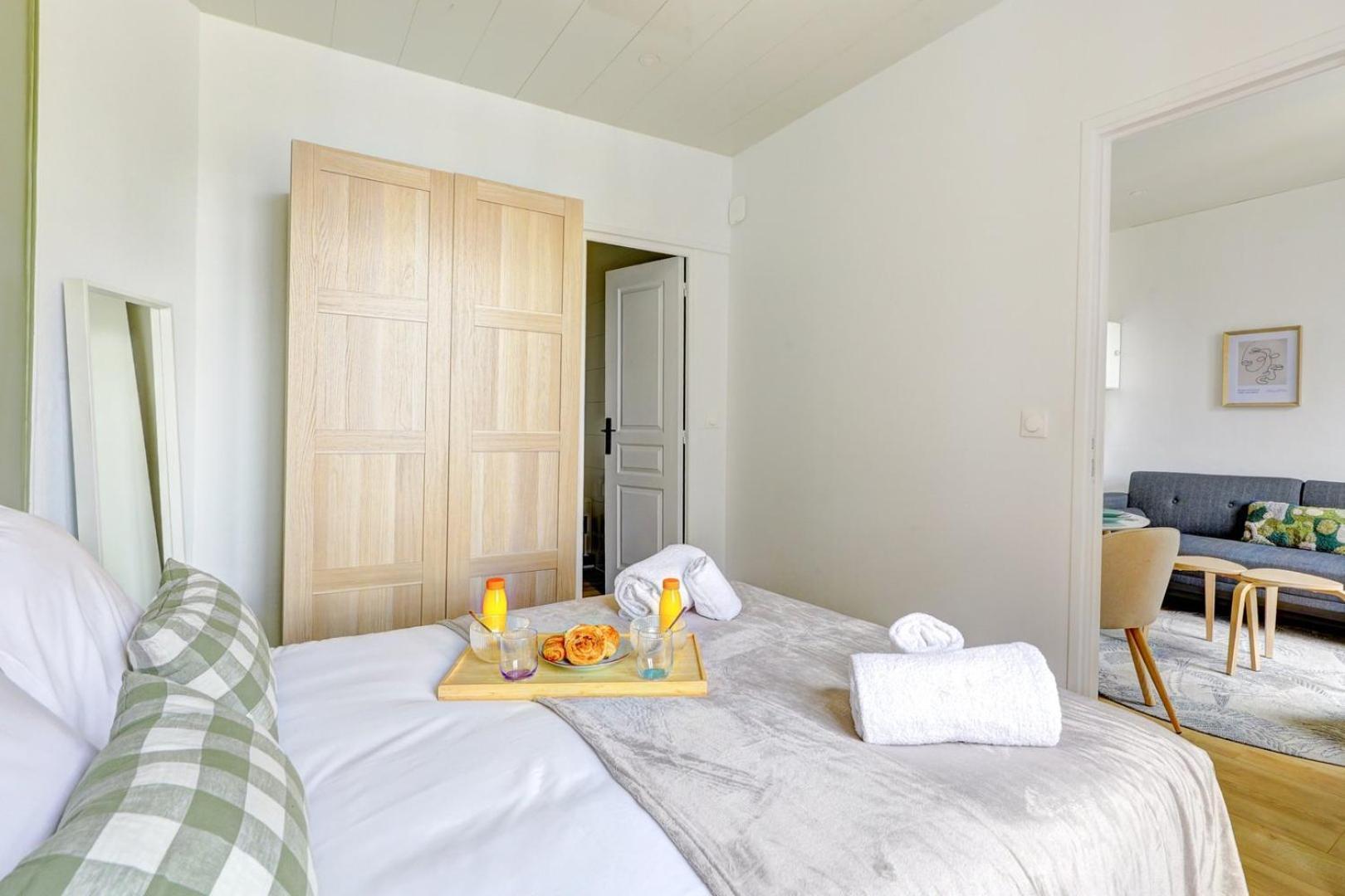 Apartment 5022 Sandra - Charming 18eme *