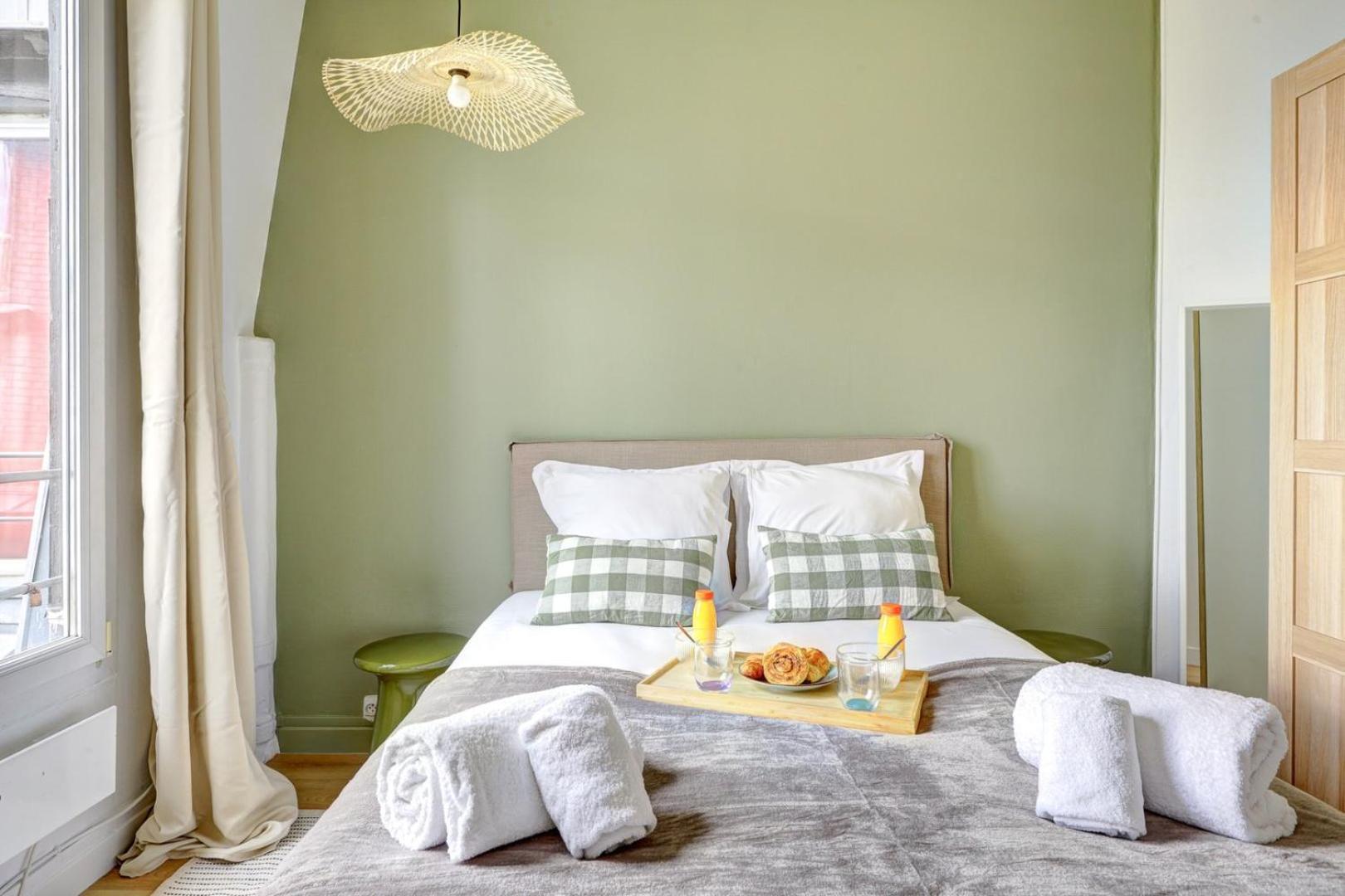 5022 Sandra - Charming 18eme Apartment *